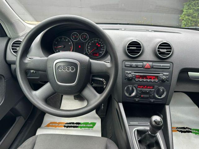 AUDI A3 SPB 1.6 16V FSI Attraction