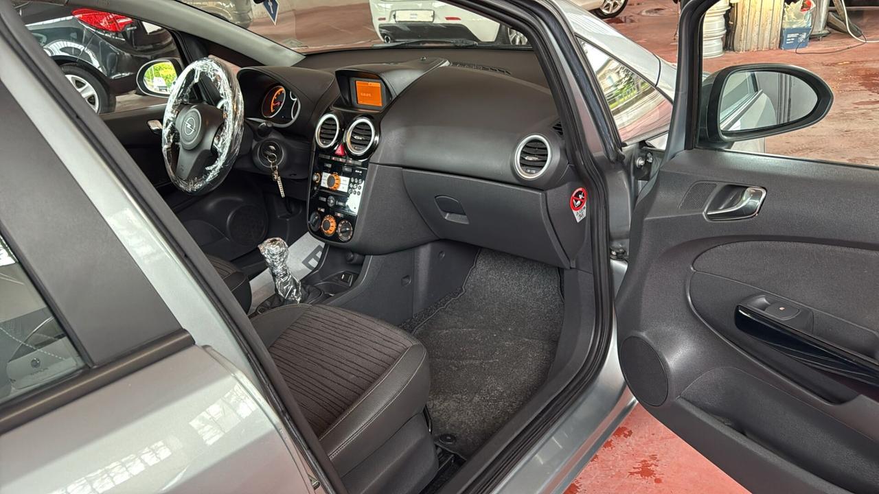 Opel Corsa 1.2 85CV 5 porte GPL-TECH Ecotec