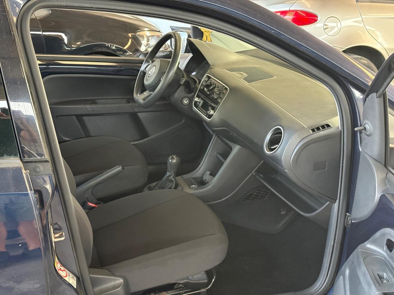Volkswagen up! 1.0 5p. move