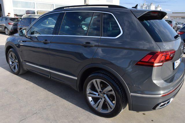 VOLKSWAGEN Tiguan 2.0 TDI 150 CV SCR DSG R-Line