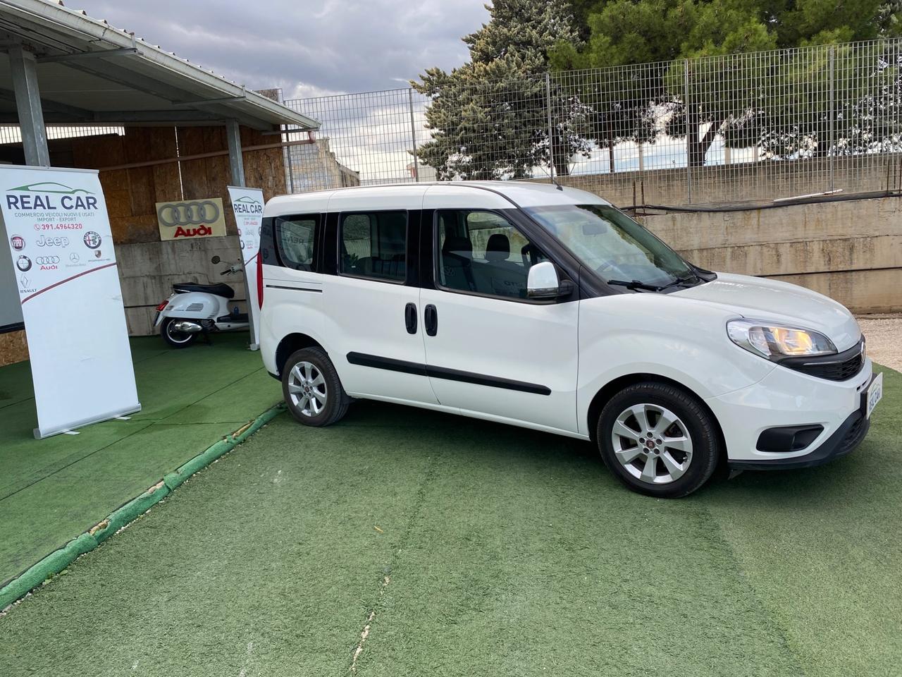 Fiat Doblo 1.6 Diesel Lounge 5 Posti Anno 2018