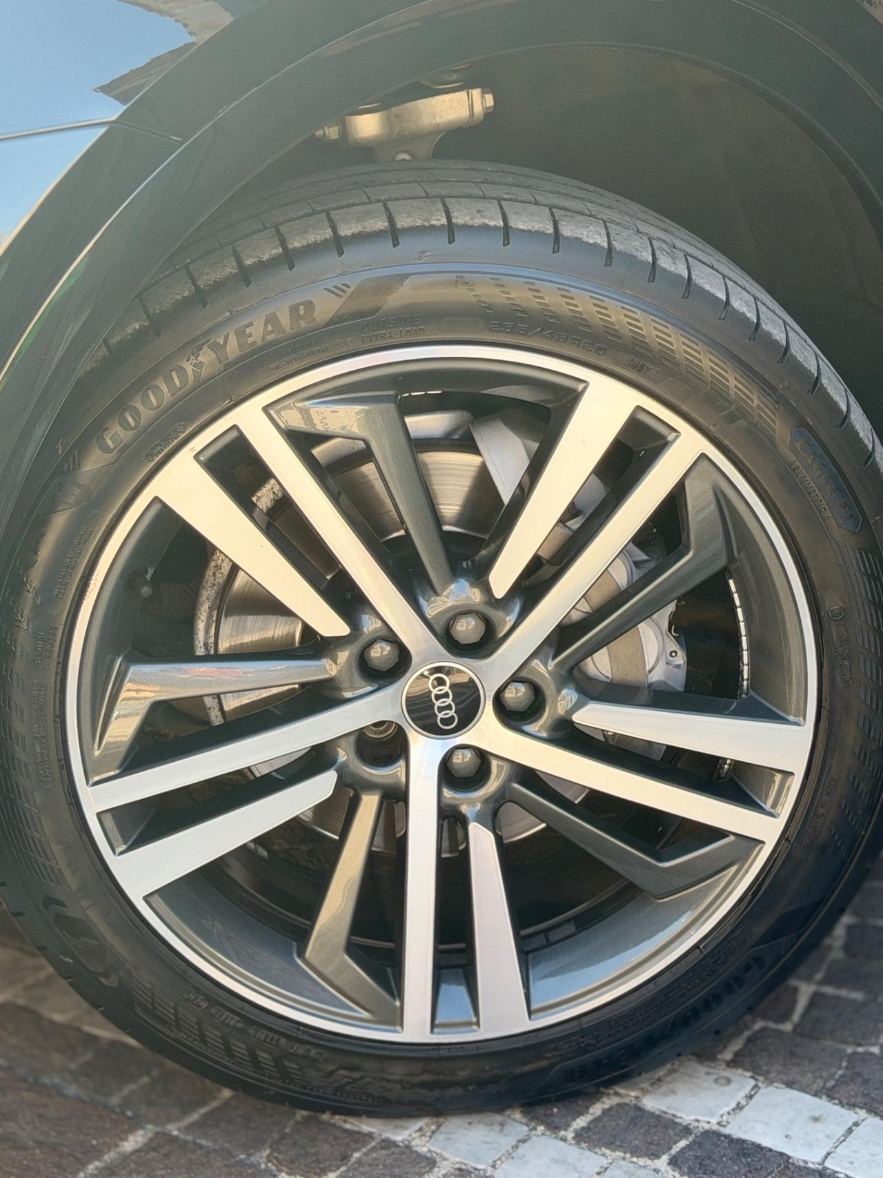 Audi Q5 40 TDI 204 CV quattro S tronic line plus