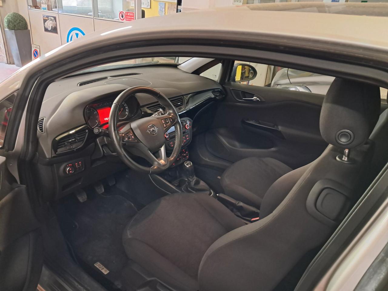 Opel Corsa 1.4 Coupé Advance