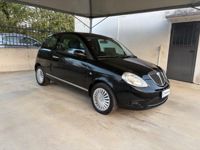 LANCIA Ypsilon 1.3 MJT 75 CV Argento PRIMO PREZZO OK NEOPATENTATI