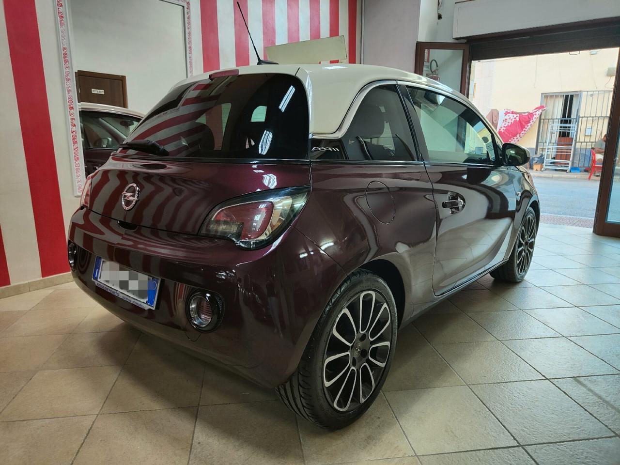 Opel Adam 1.4 87 CV GPL Tech Jam