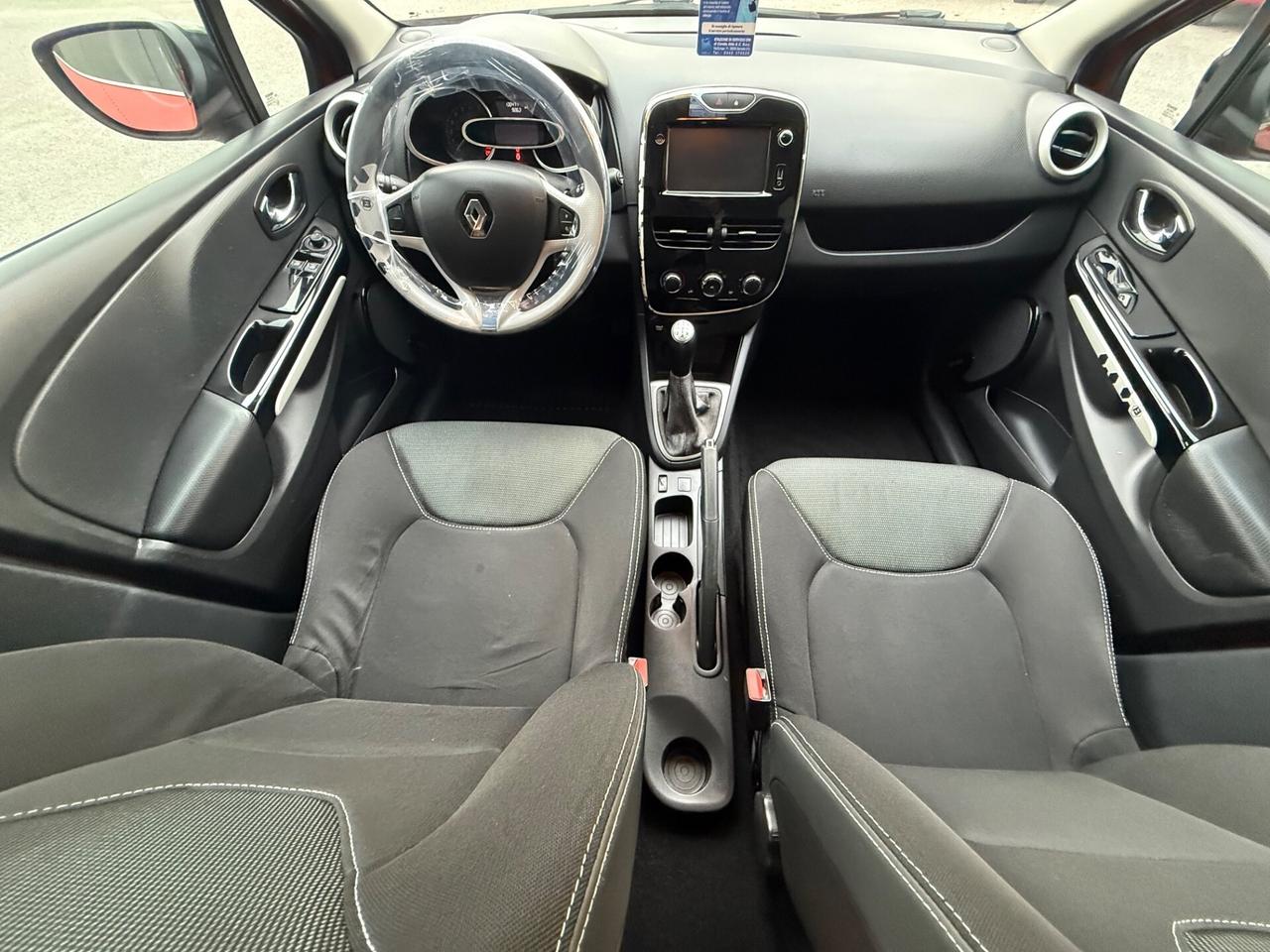 Renault Clio 1.2 75CV 5 porte Wave
