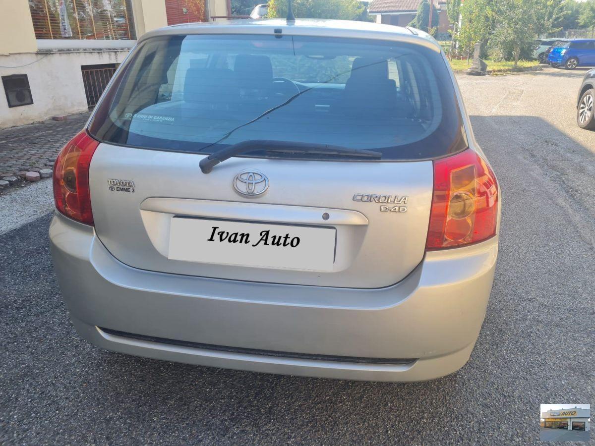 TOYOTA Corolla 1.4 D-4D M-MT-Automatica