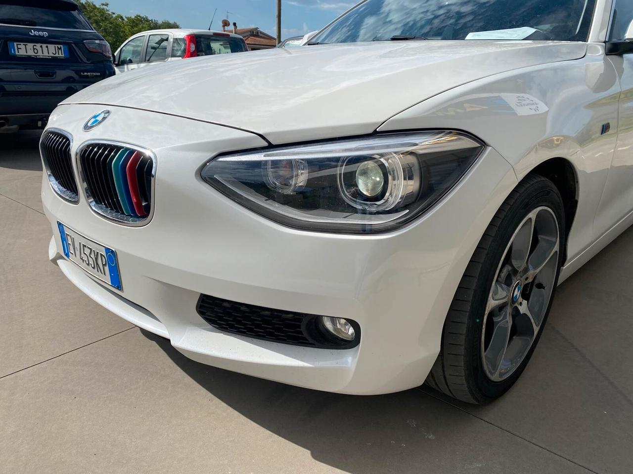 Bmw 118d 3p. Unique