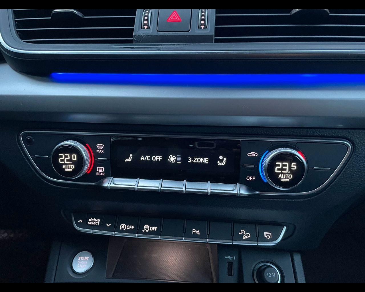 AUDI Q5 I Sportback 2021 - Q5 Sportback 40 2.0 tdi mhev 12V S lin