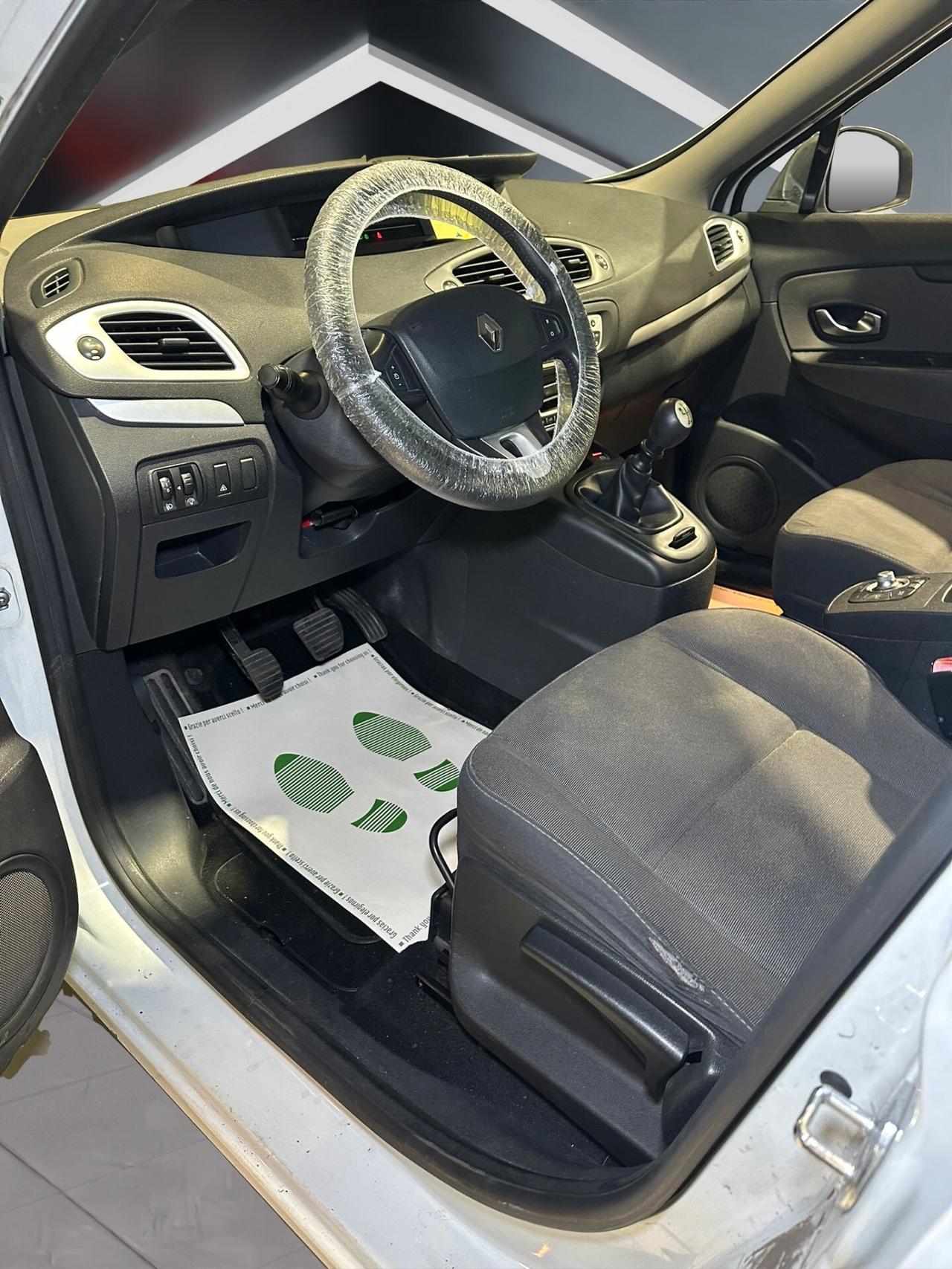Renault Scenic Scénic 1.5 dCi 110CV Luxe 7POSTI