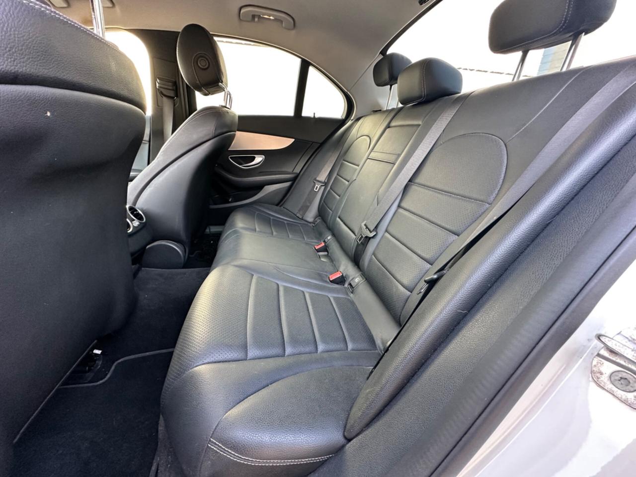 Mercedes-benz C 220 180 d Auto Premium