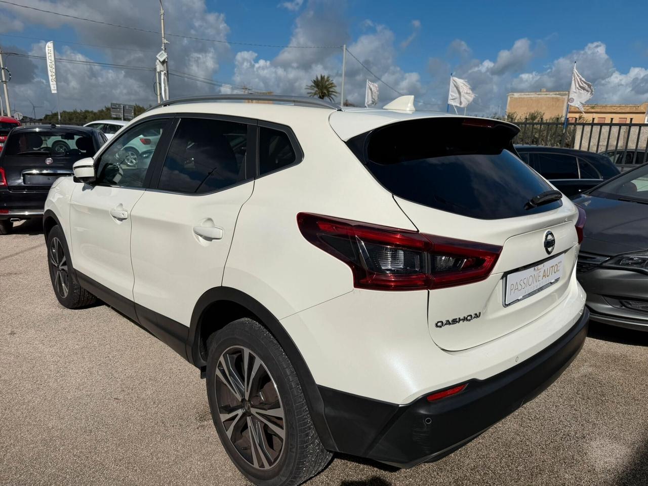 Nissan Qashqai 1.5 dCi N-Connecta