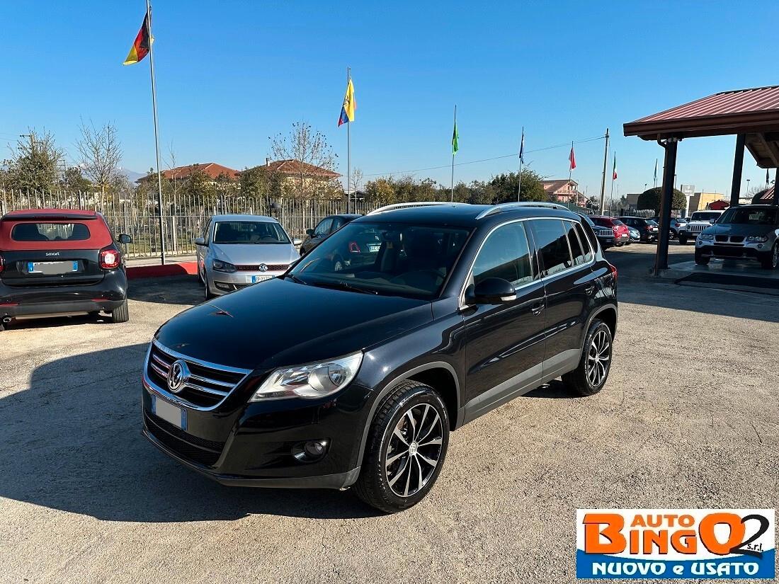 Volkswagen Tiguan 2.0 16V TDI DPF Sport & Style (18°)