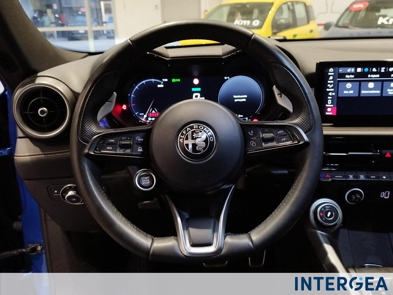 ALFA ROMEO Tonale 1.3 phev Veloce Q4 280cv at6