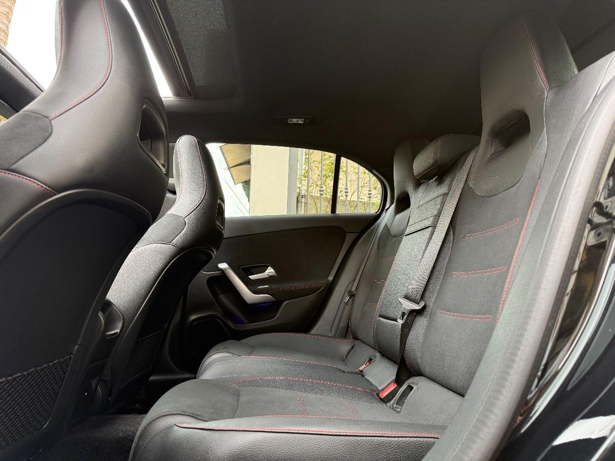 Mercedes Classe A 180d 116CV Premium AMG Night Edition