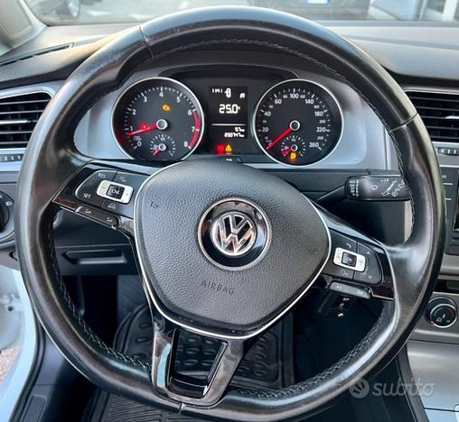 VOLKSWAGEN Golf 1.4 TGI 5p. Comfortline BlueMoti