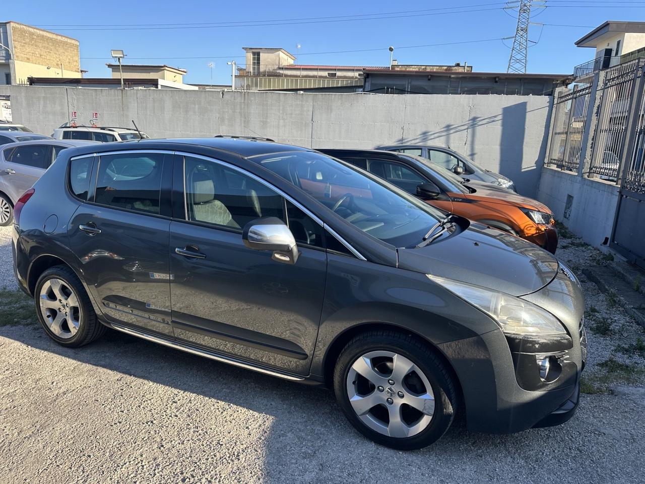 Peugeot 3008 1.6 HDi 110CV Allure tetto panoramico