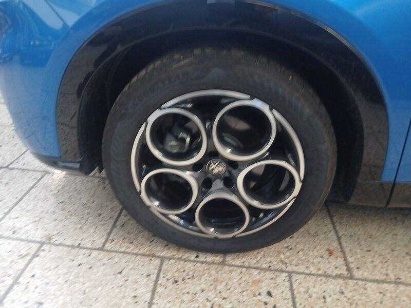 Alfa Romeo Tonale 1.6 diesel 130 CV TCT6 Sprint