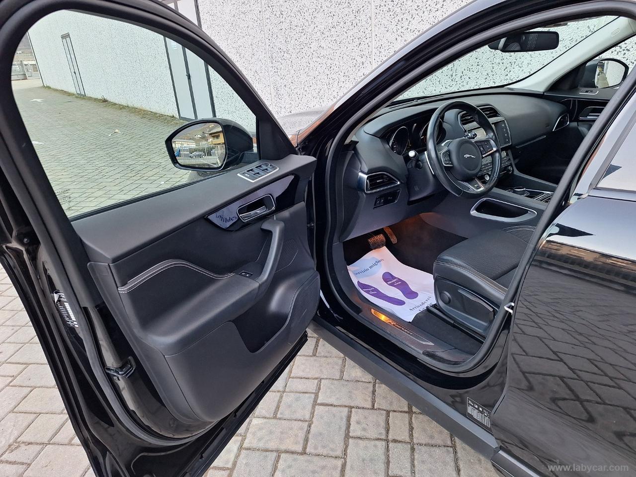 JAGUAR F-Pace 2.0 D 180 CV AWD aut. R-Sport TETTO