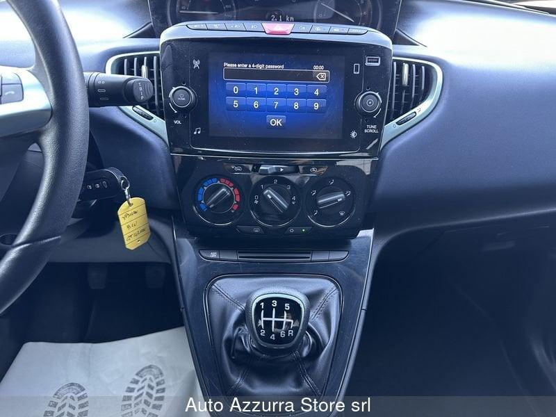 Lancia Ypsilon Ypsilon 1.0 FireFly 5 porte S&S Hybrid Platino *PROMO AZZURRA*
