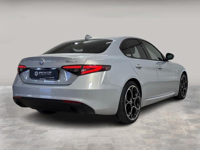 Alfa Romeo Giulia 2.2 Turbo Competizione AT8