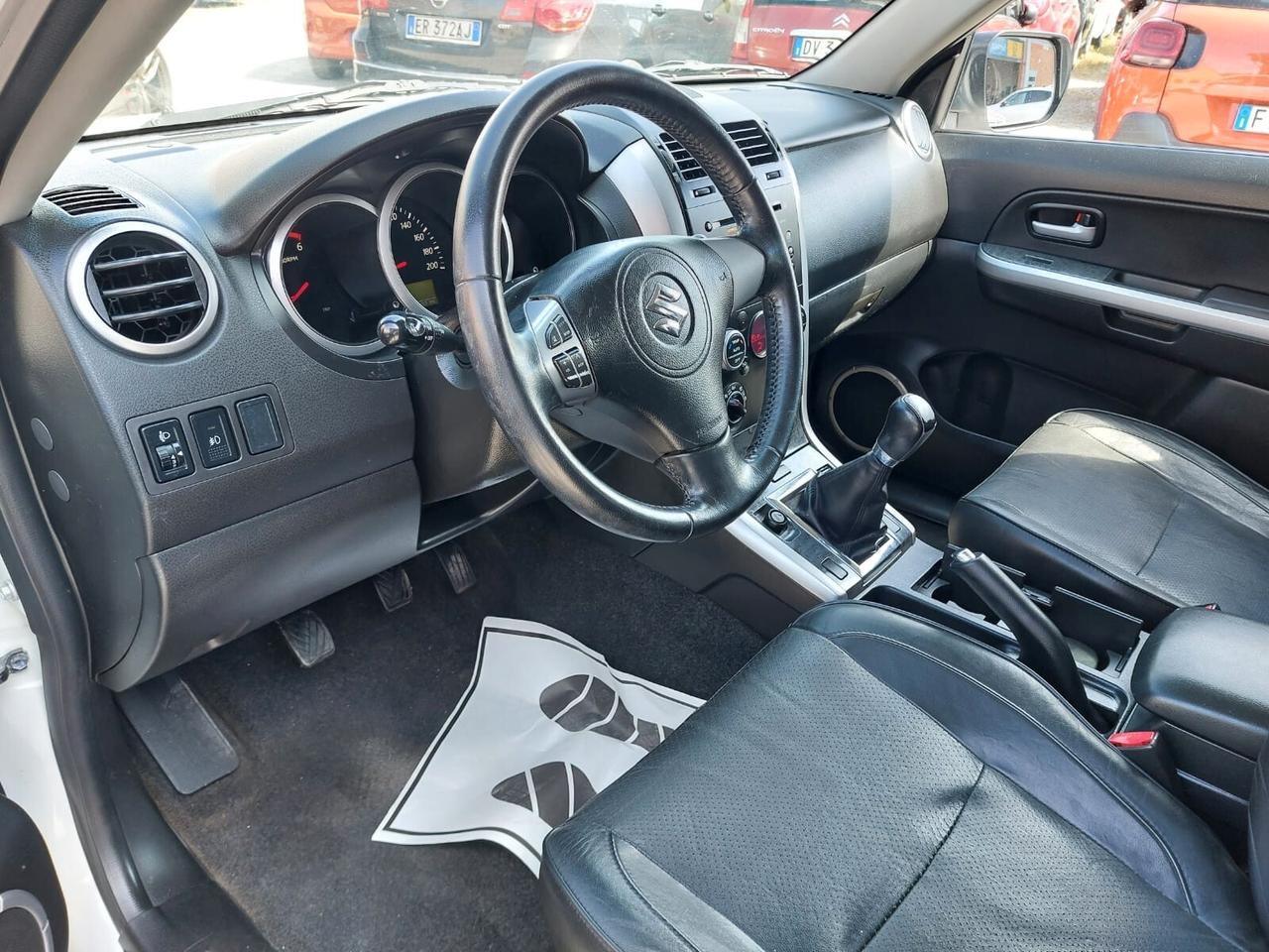 Suzuki Grand Vitara 1.9 DDiS 3 porte 4x4 UNICO PROPRIETARIO