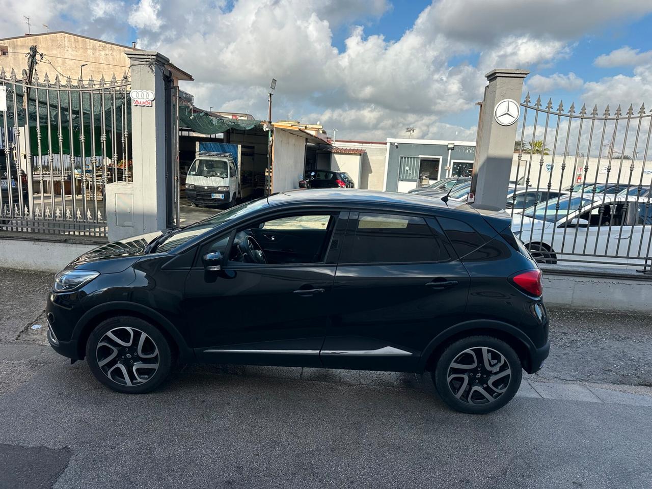 Renault Captur 1.5 Dci 90 CV Energy R-Link Km 145.000