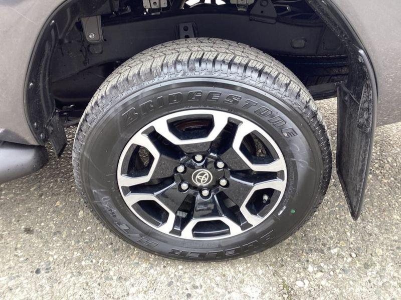 Toyota Hilux 2.4 Diesel AT Double Cab 4WD Executive MY24