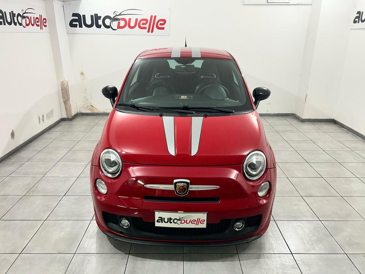 Abarth 500 1.4 Turbo T-Jet essesse