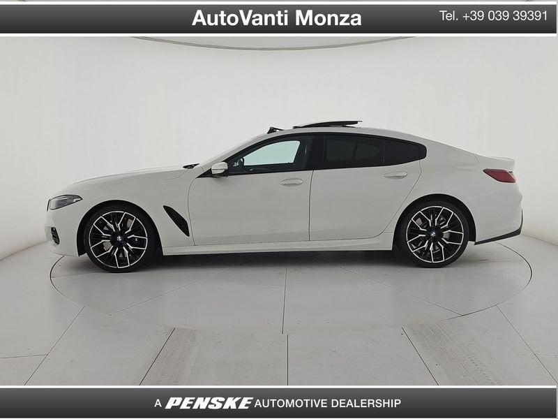 BMW Serie 8 840d Gran Coupe mhev 48V xdrive auto MSPORT