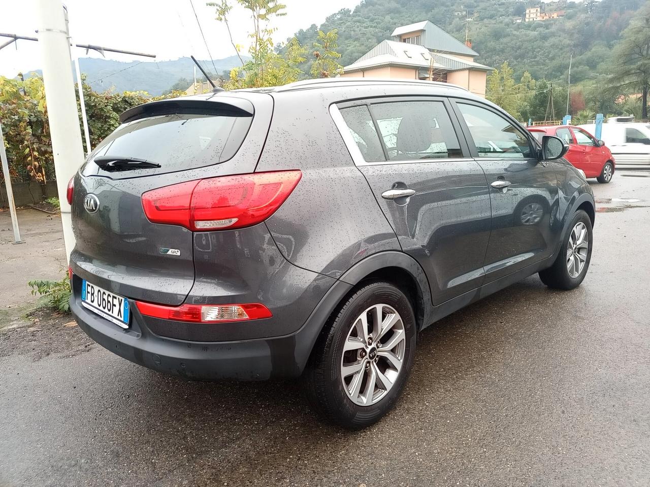Kia Sportage 1.6 ECO GPL+ 2WD Cool