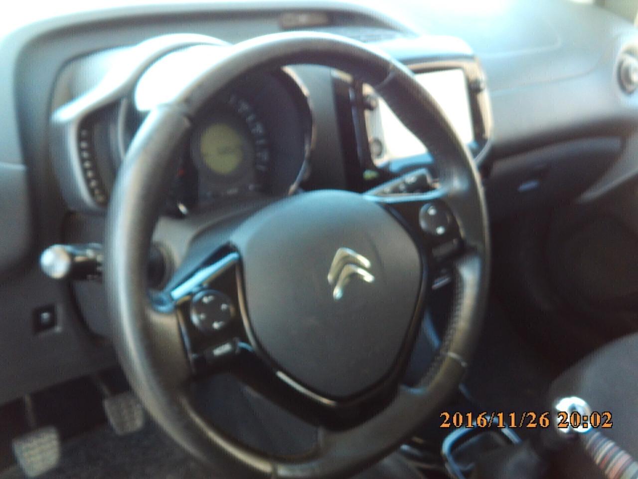 Citroen C1 VTi 72 ETG 5 porte Urban Ride
