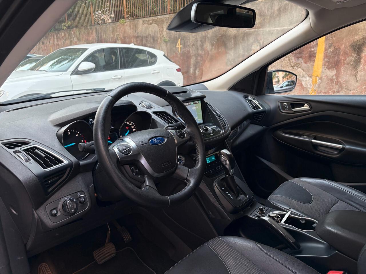 Ford Kuga 2.0 TDCI Powershift Titanium X 180CV - UNIPRO