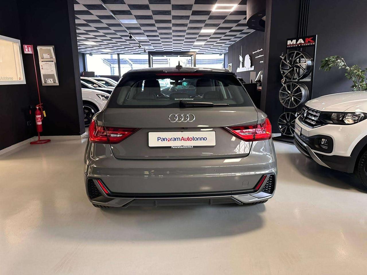 Audi A1 A1 Sportback 30 1.0 tfsi S Line Edition 116cv s-tronic