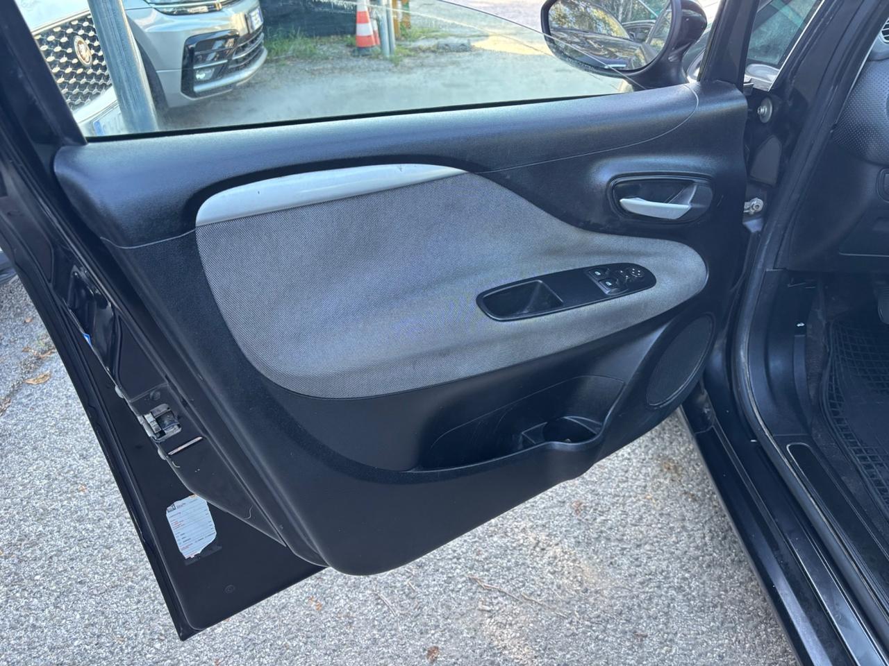 Fiat Punto Evo 1.2 5 porte GPL OK NEOPATENTATI