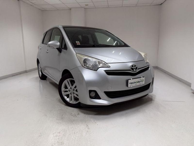 Toyota Verso-S Verso-S 1.4D MT Active