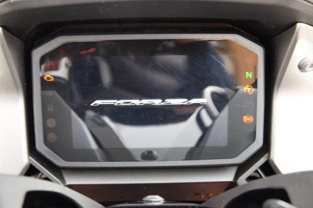 HONDA Forza 750 TRAVEL 2021