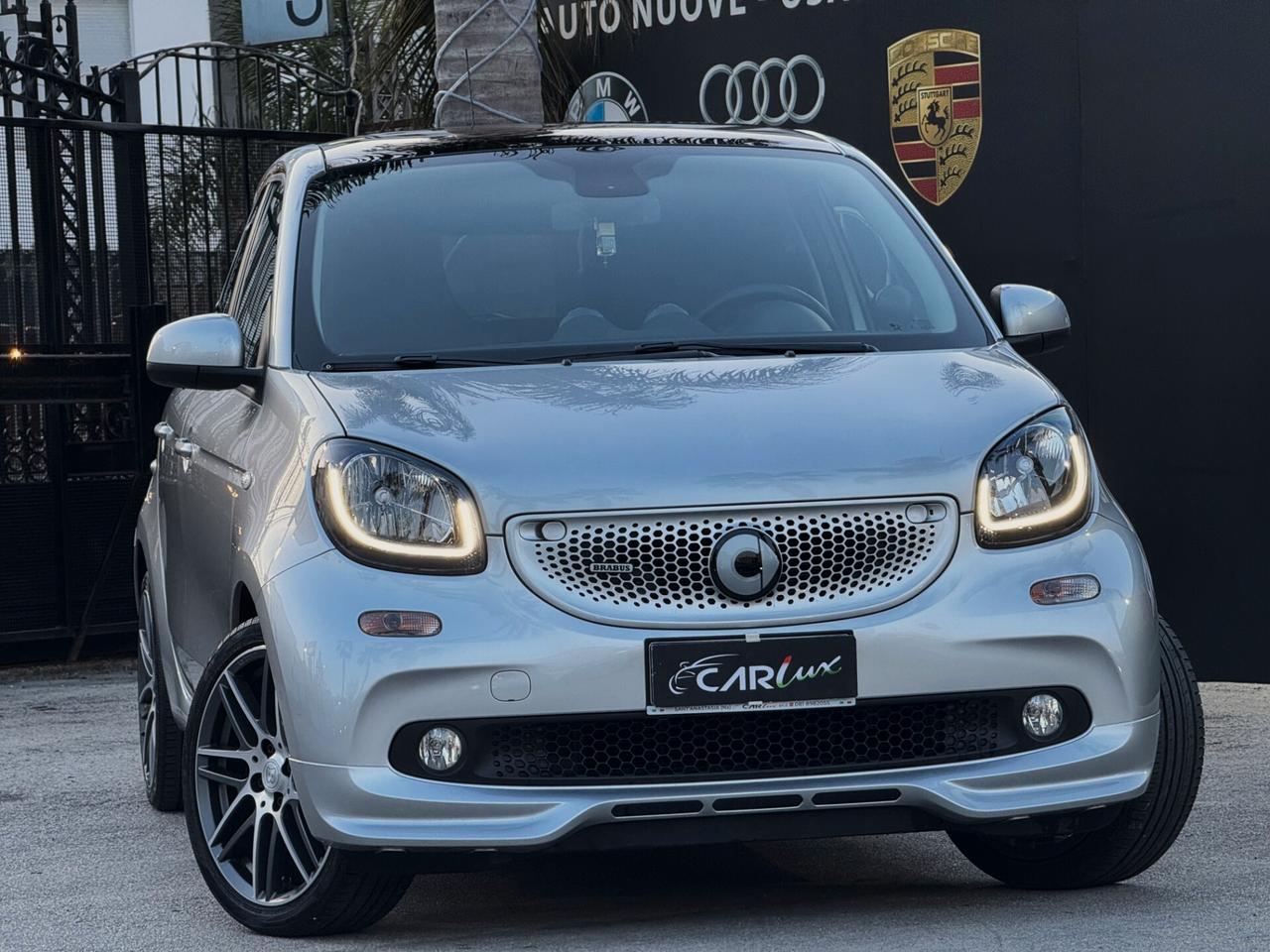 Smart forFour 0.9 T BRABUS 109CV TETTO CAM JBL