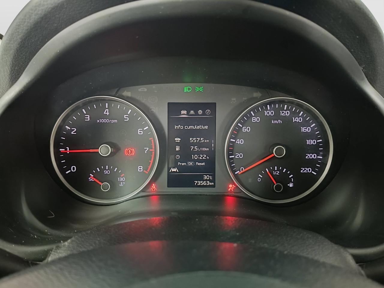 KIA Stonic - Stonic 1.2 dpi Urban Techno&Design Pack 84cv