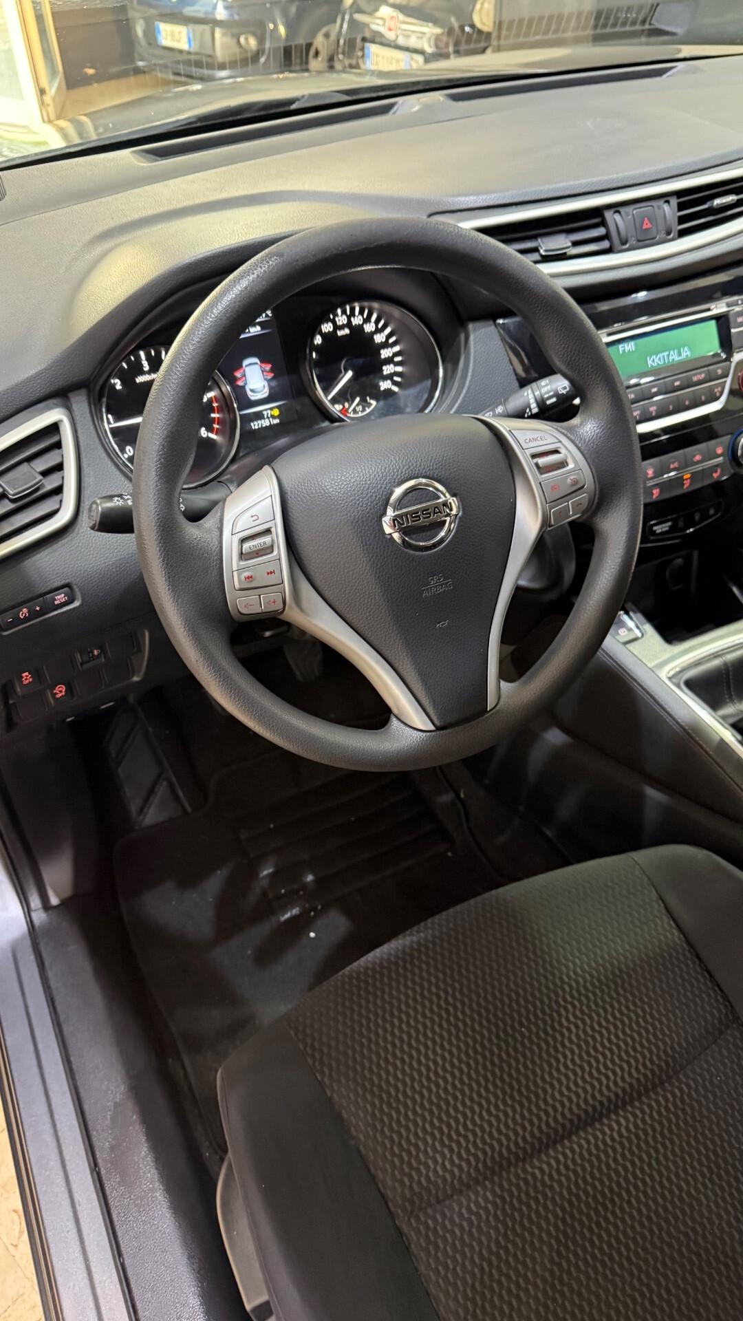 Nissan Qashqai 1.5 dCi Visia