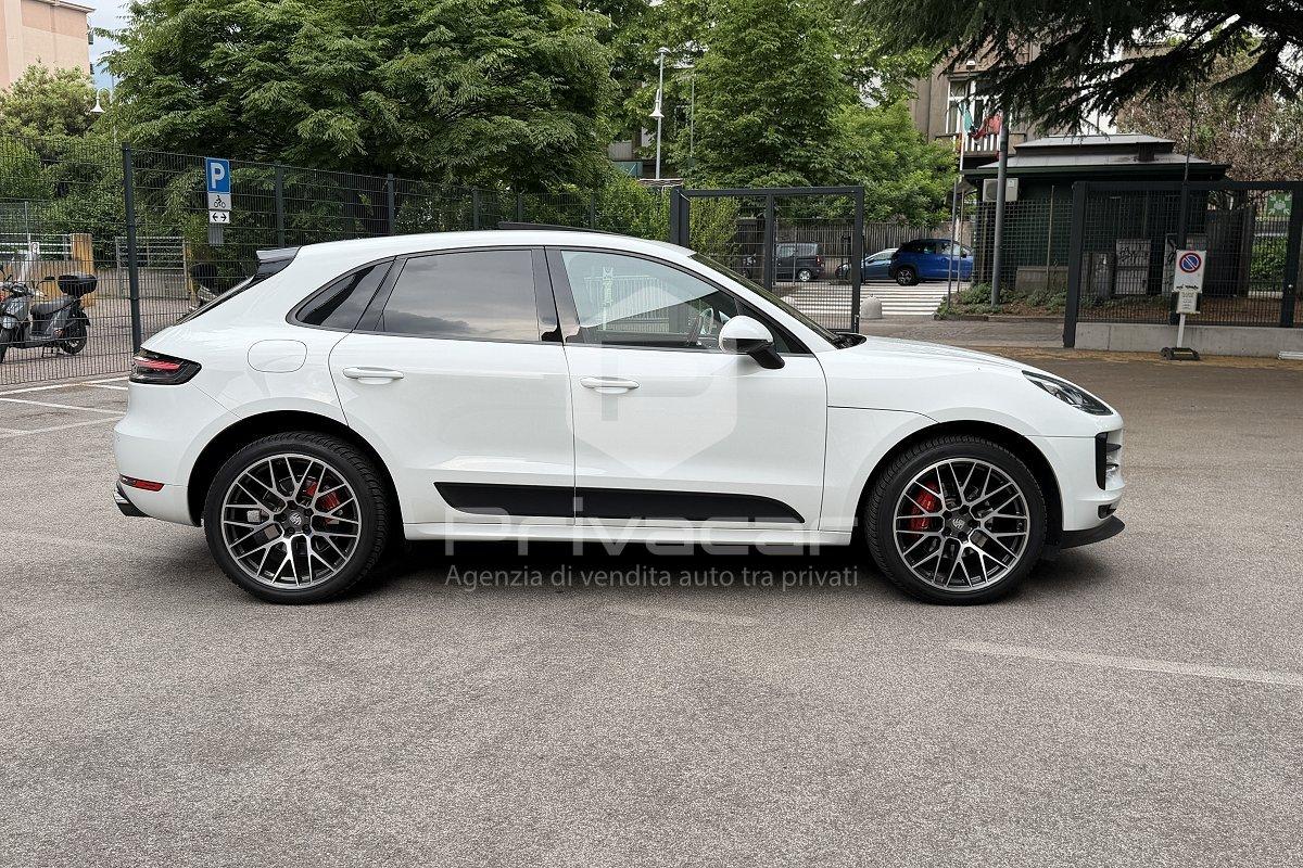 PORSCHE Macan 2.0