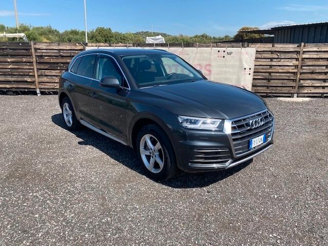 Audi Q5 2.0 TDI quattro S tronic Business Sport