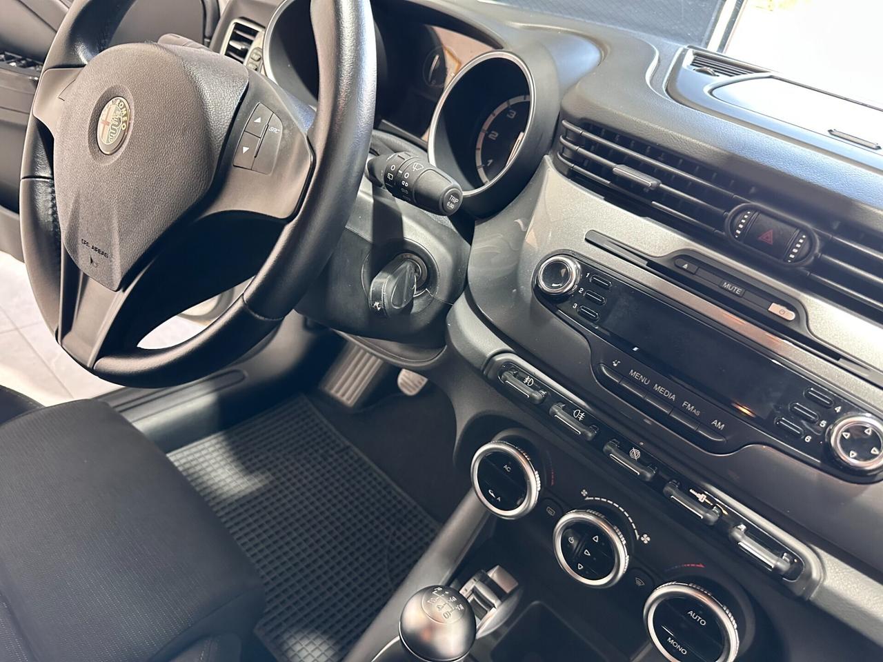 Alfa Romeo Giulietta 2.0 JTDm-2 140 CV Distinctive