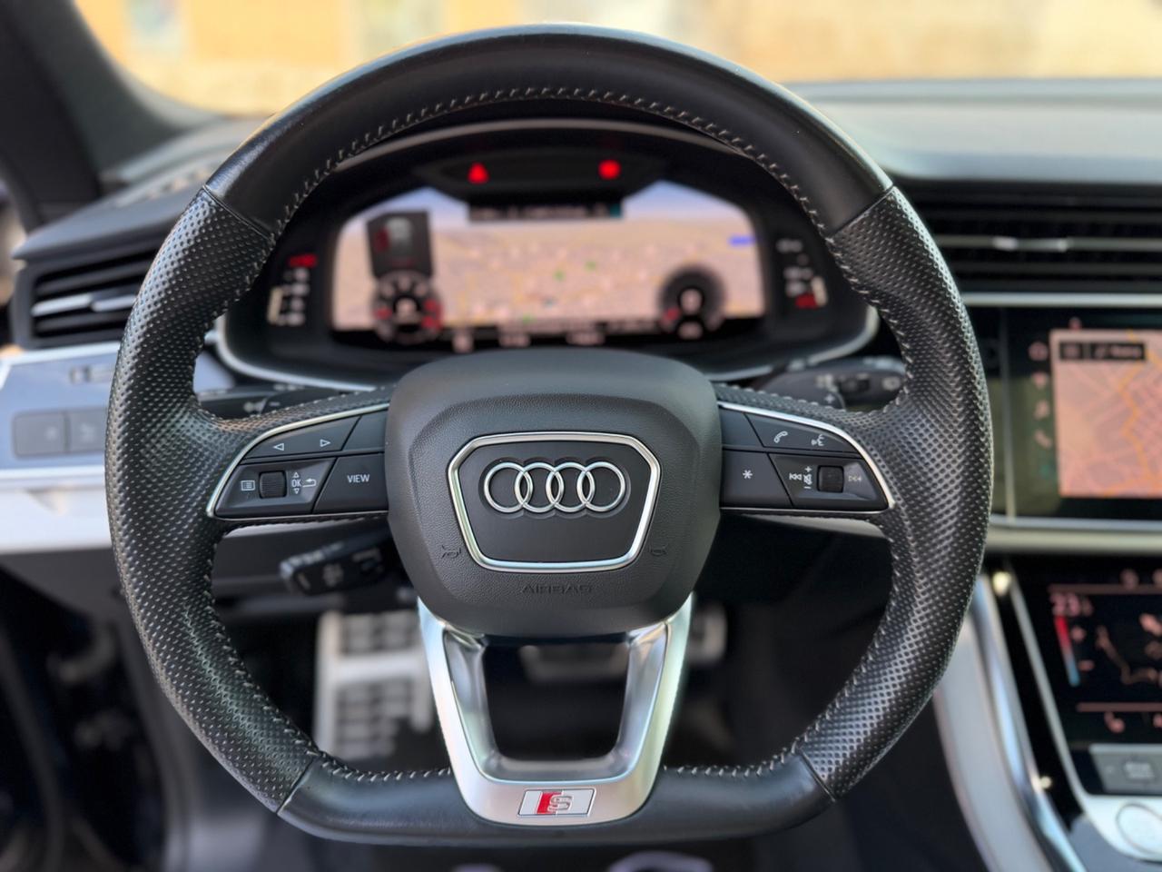 Audi Q8 50 TDI 286 CV QUATTRO S LINE EDITION TETTO MATRIX LED