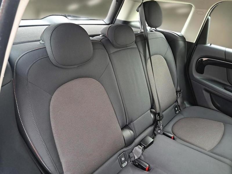MINI COOPER SE COUNTRYMAN ALL4 BUSINESS AUTOM. 5 PORTE BERLINA