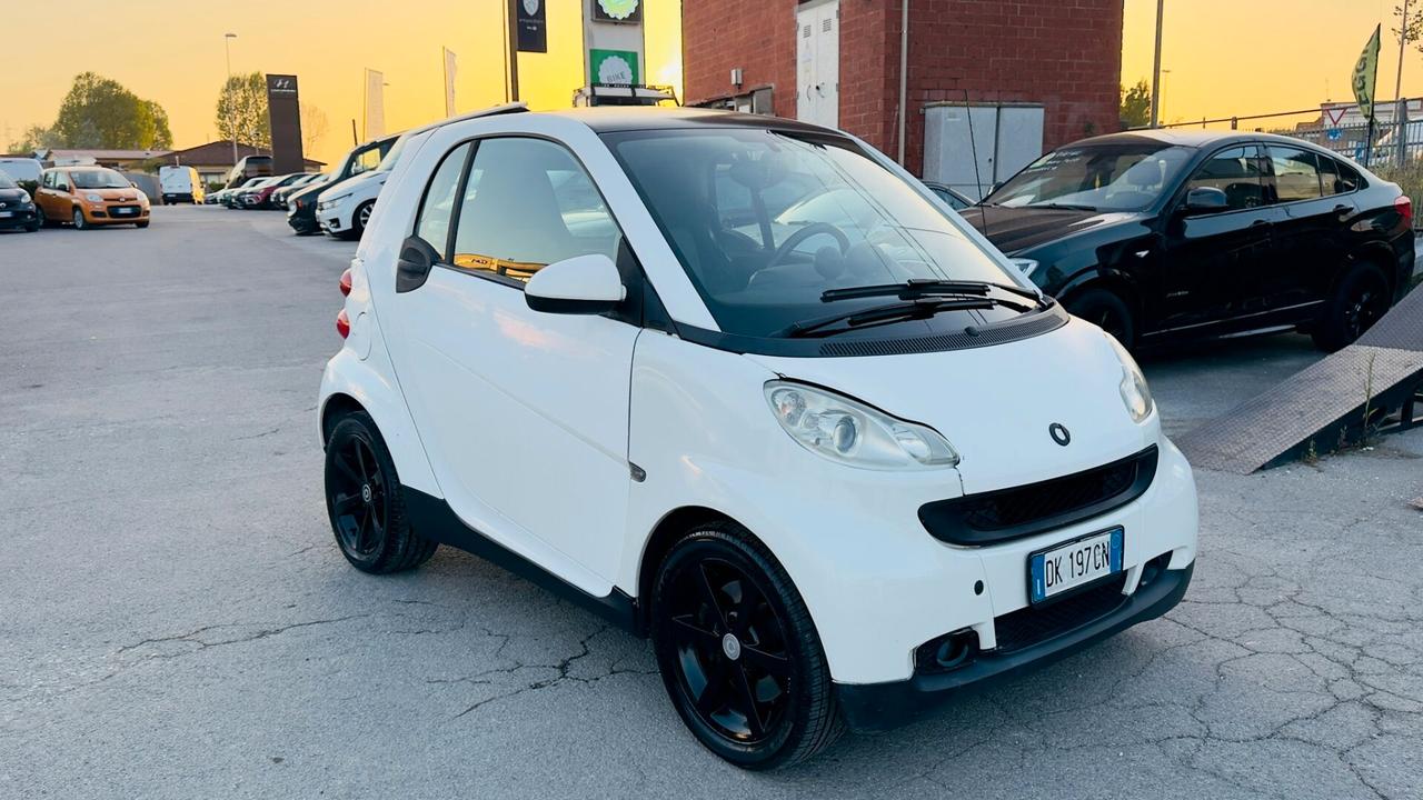 Smart ForTwo 1000 62 kW coupé pulse