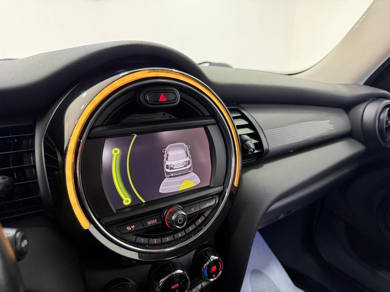 Mini 1.5 Cooper 5 porte-GARANTITA-2015