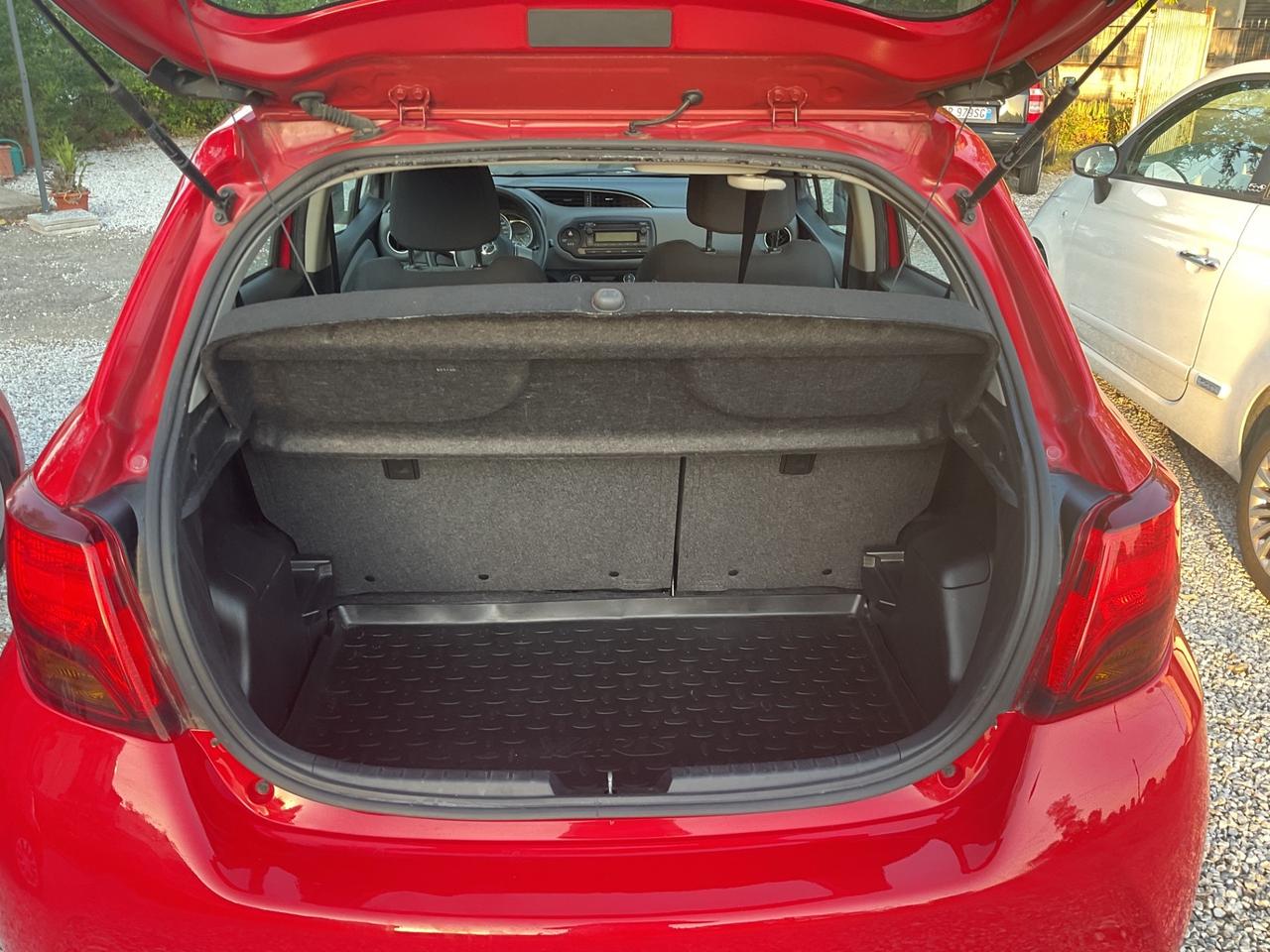 Toyota Yaris 1.5 Hybrid 5 porte Active