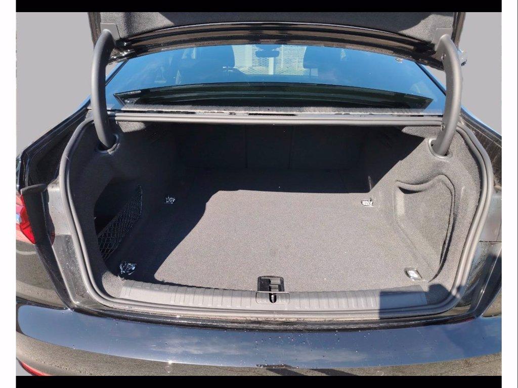 AUDI A6 40 2.0 tdi mhev 12v business advanced s-tronic del 2025