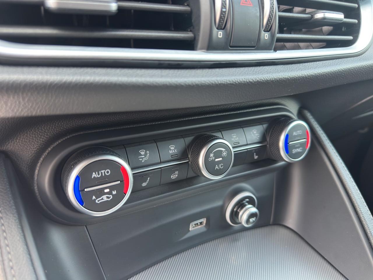 Alfa Romeo Stelvio 2.2 Turbodiesel 210 CV AT8 Q4 Veloce